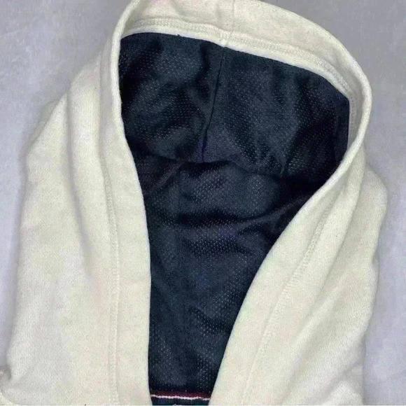 Tommy Hilfiger White Hoodie - Picture 5 of 8